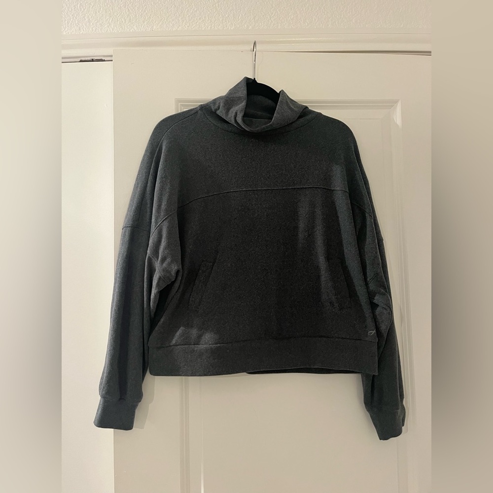 Freely Sweatshirt